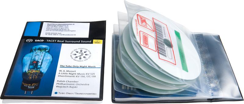 Bibliotekslomme til 4 discs, booklet og libretto. Piktogram, SORT PP